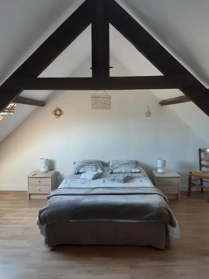 Bed and Breakfast Les Greniers De Blanche Le Vivier-sur-Mer